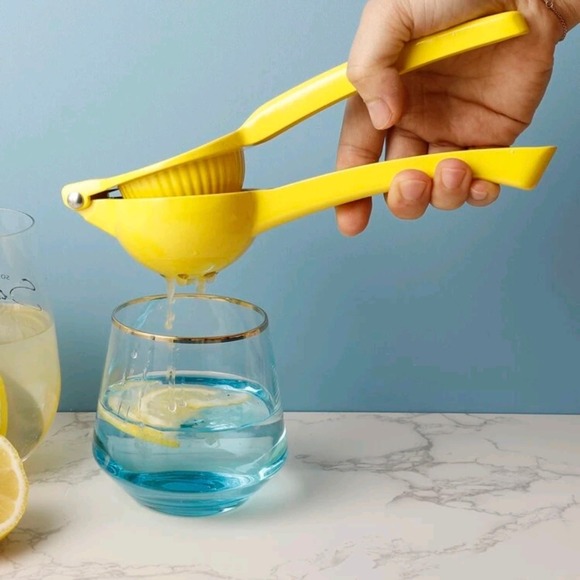 Lemon Juicer Metal NWT - Picture 2 of 3